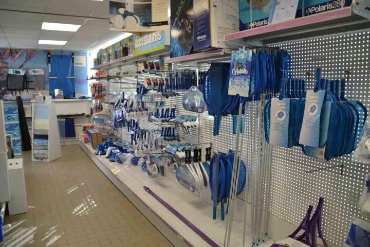 Vente robots nettoyeurs de piscine Pont-Saint-Esprit