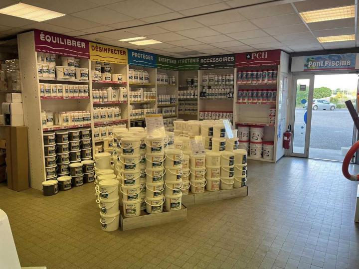 Vente produits traitement de piscine Pont-Saint-Esprit