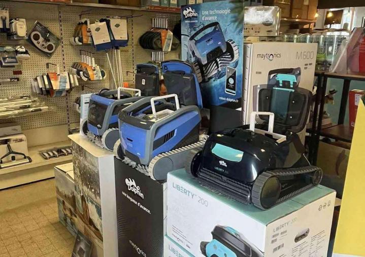 Magasin robots nettoyeurs de piscine Pont-Saint-Esprit 