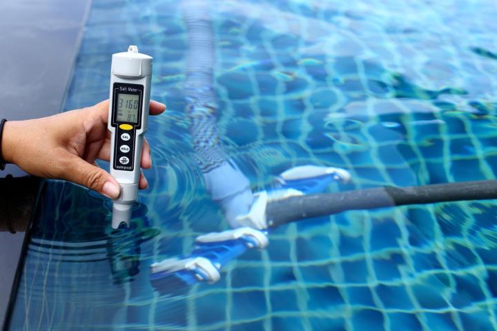 Quels sont les meilleurs produits de traitement de piscine pour une eau cristalline ? Pont-Saint-Esprit